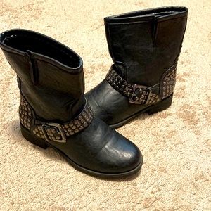 Black Biker Style Studded Boots            Ladies Size 6